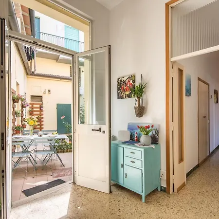 Apartment In With Kitchen